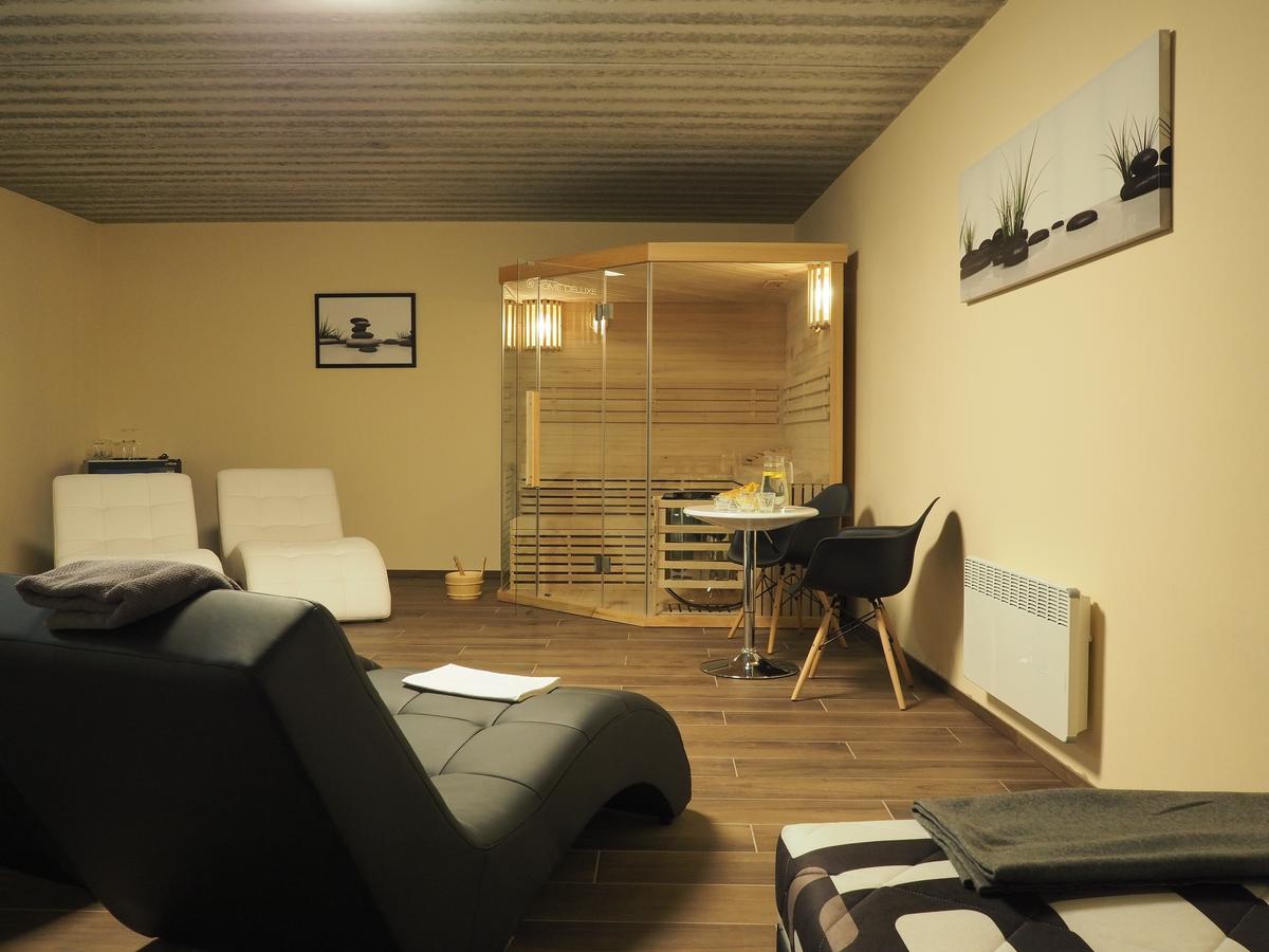 Pension Inspirace A Wellness Self Check-In Kolín Kültér fotó